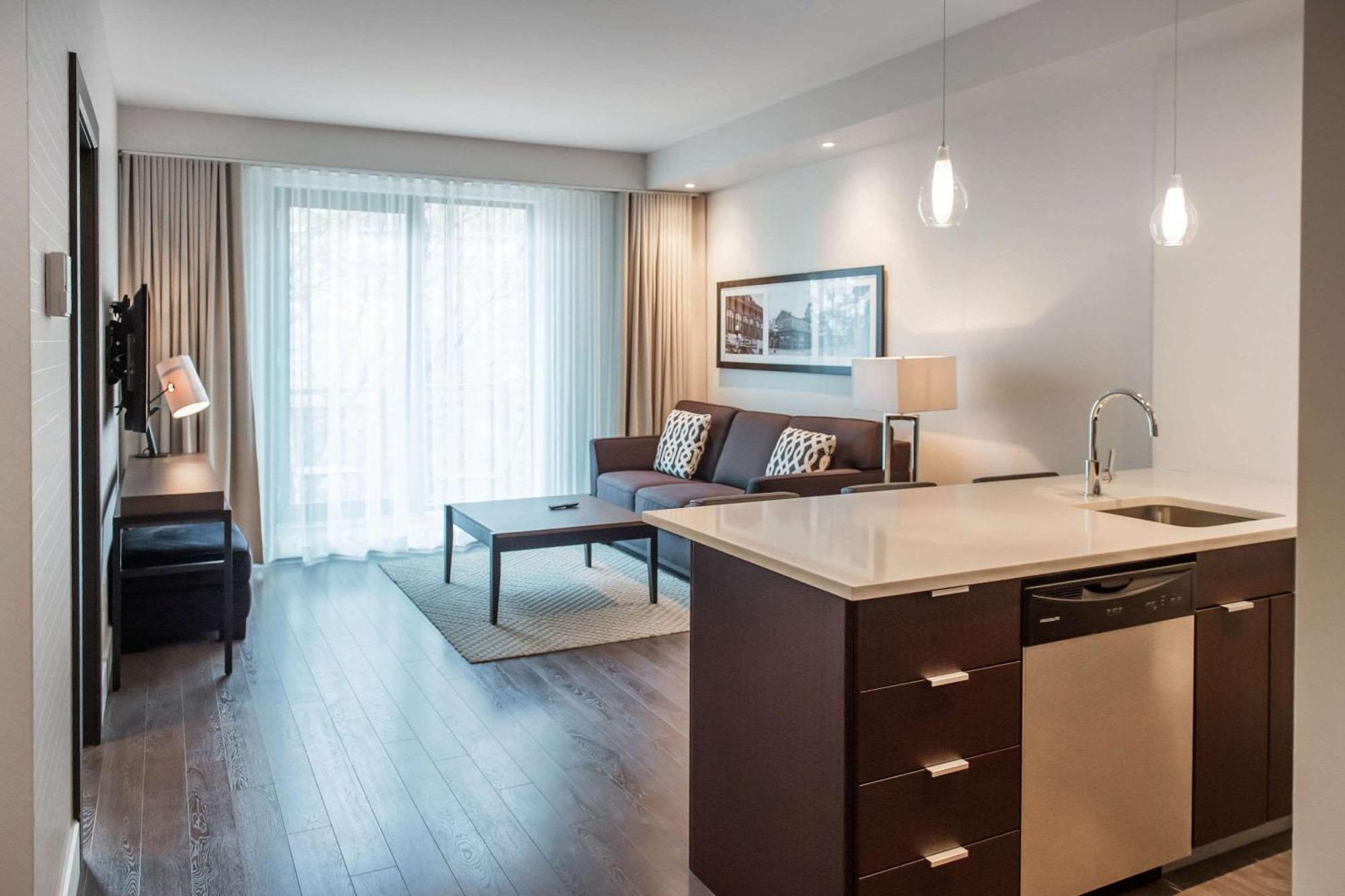 Les Suites Victoria, Ascend Hotel Collection Gatineau Buitenkant foto