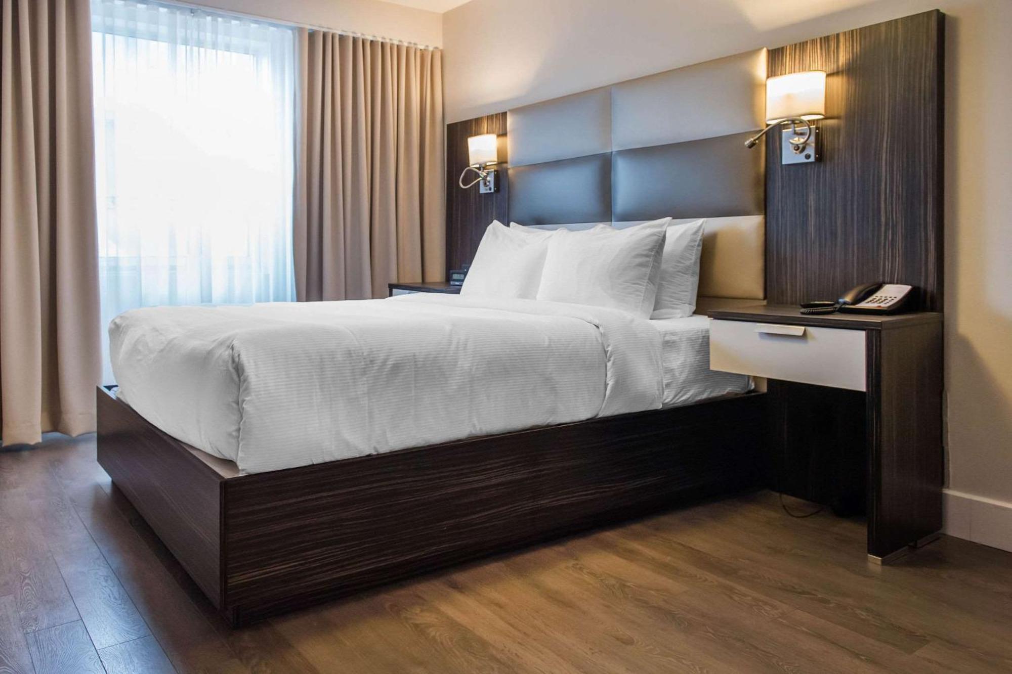 Les Suites Victoria, Ascend Hotel Collection Gatineau Buitenkant foto