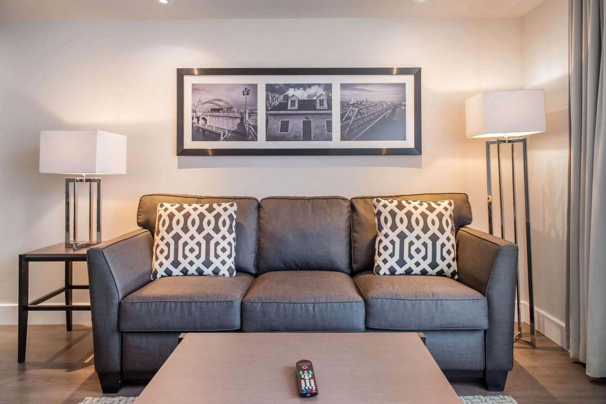 Les Suites Victoria, Ascend Hotel Collection Gatineau Buitenkant foto
