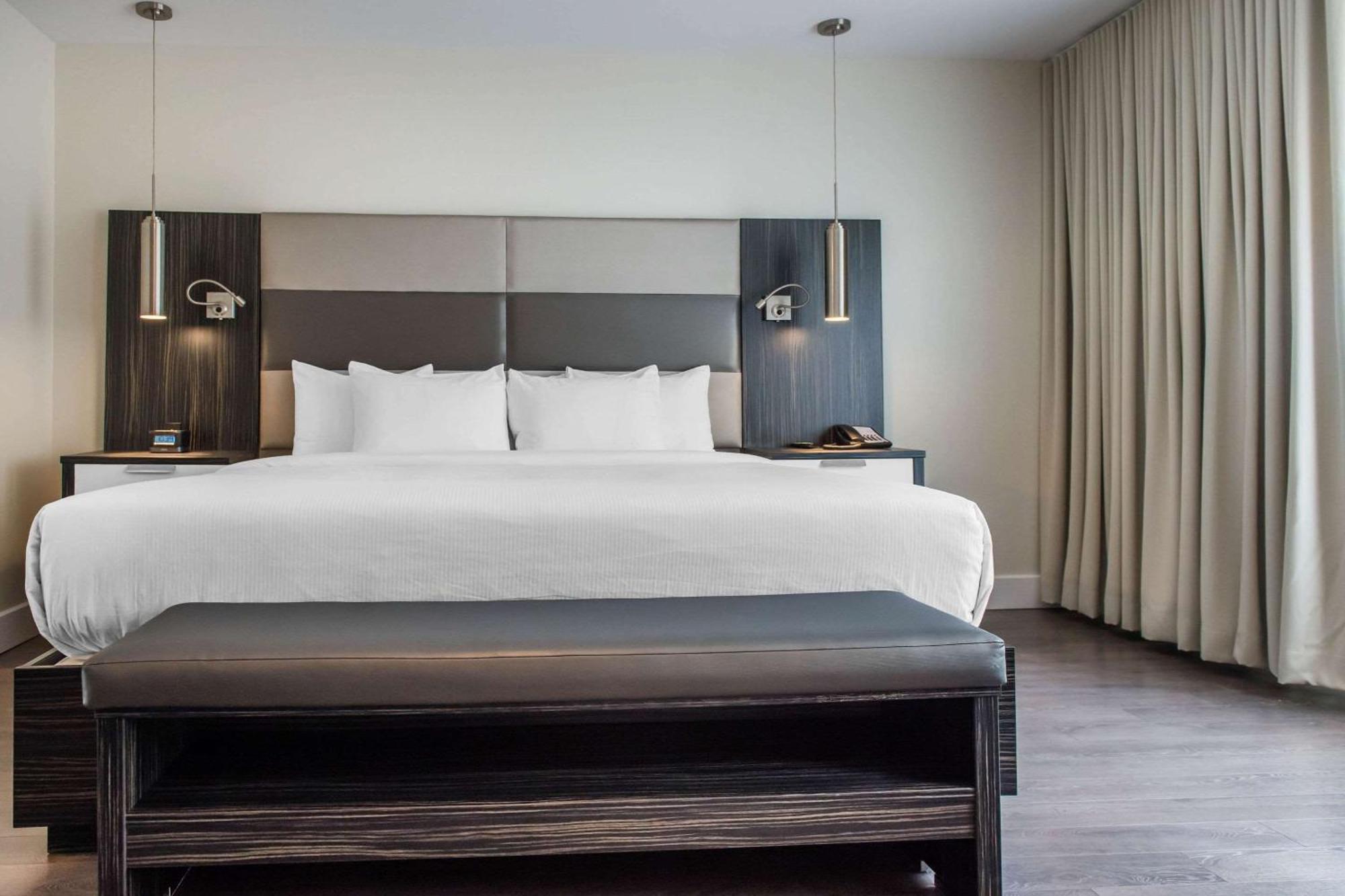 Les Suites Victoria, Ascend Hotel Collection Gatineau Buitenkant foto